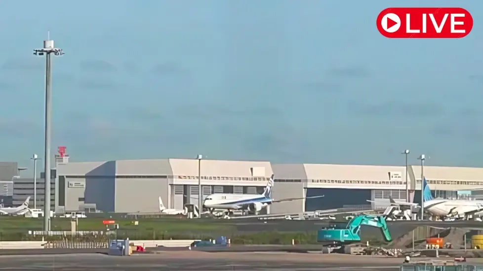 Asahi Shimbun Hangar, Tokyo Live Cam