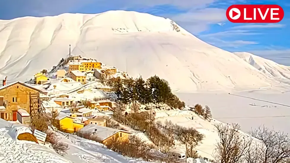 Castelluccio di Norcia, Italy Live Cam