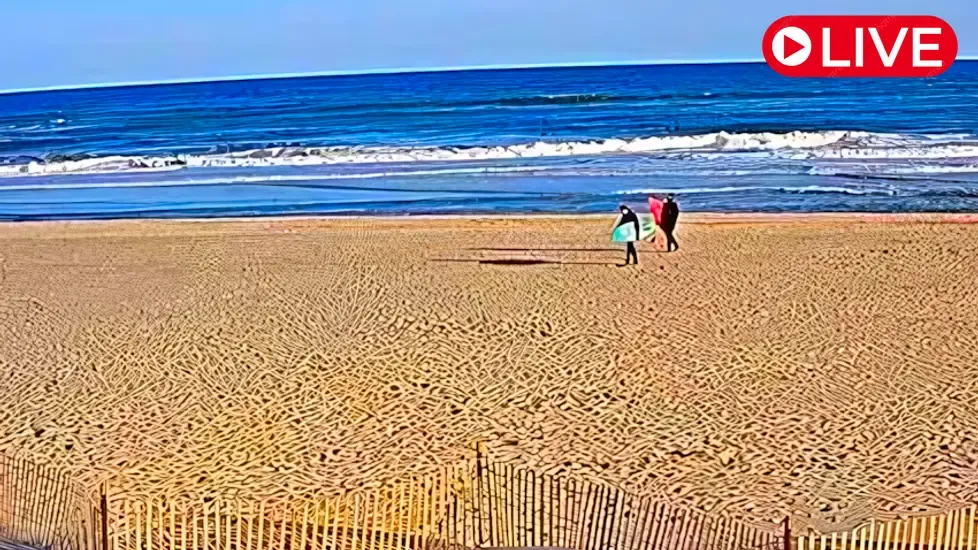 Coopers Beach, New York Live Cam