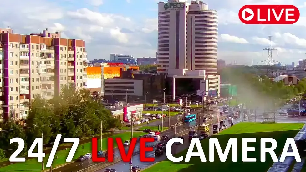 Crossroads of Gakkelevskaya Street and Bogatyrsky Prospekt, St. Petersburg Live Cam
