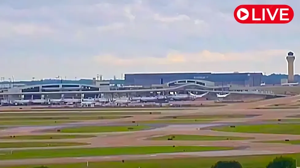 Dallas-Fort Worth Airport Cam Live Cam