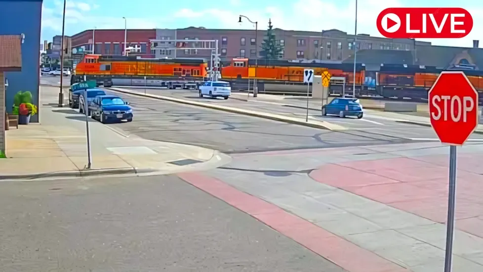 Detroit Lakes Train, MN Live Cam