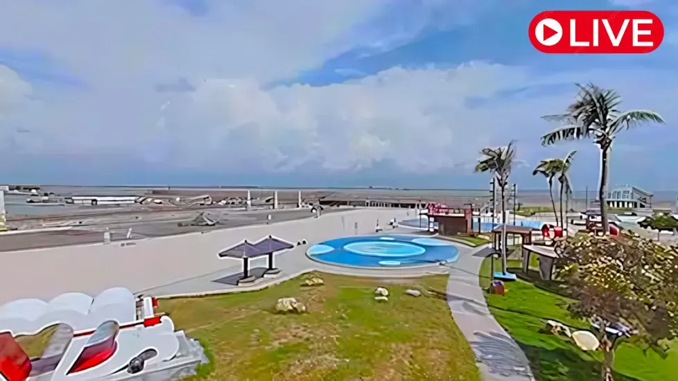 Dongshi Fisherman's Wharf, Taiwan Live Cam