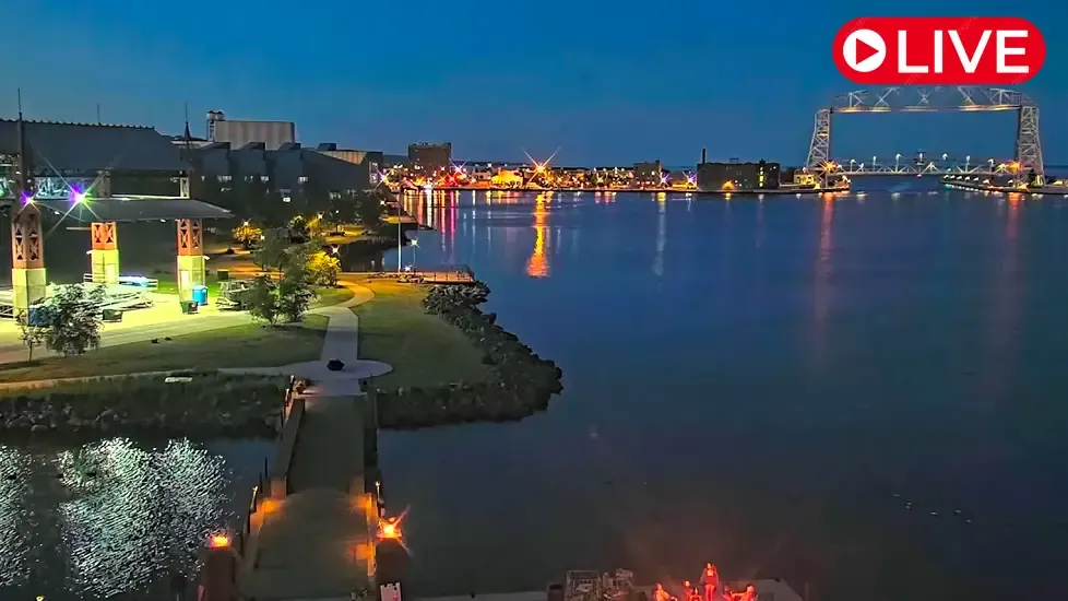 Live Webcam Duluth Harbor Basin