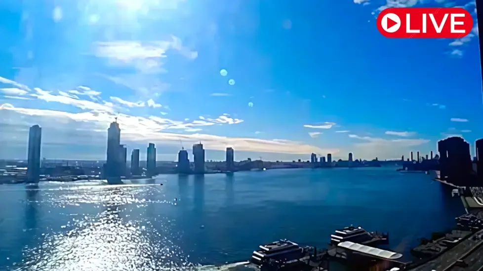 East 34th Street Ferry Landing Live Cam