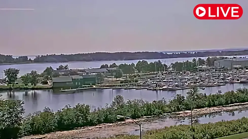Fairlawn, Wisconsin Live Cam