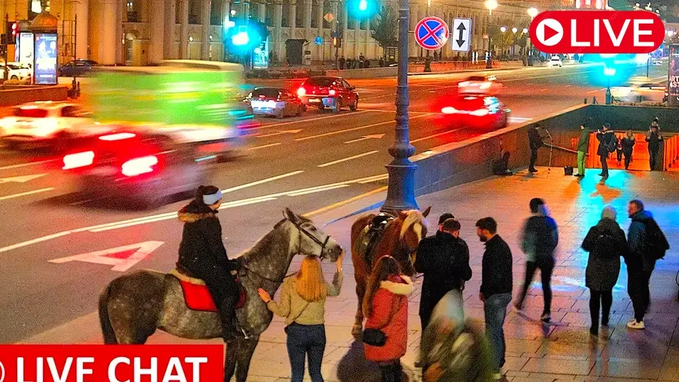 Gostiny Dvor, Nevsky avenue, St. Petersburg Live Cam