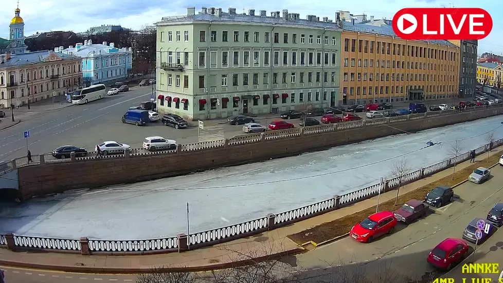 Griboyedov Channel Live Cam