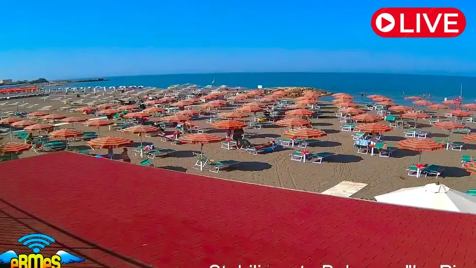 La Pineta beach, Tarquinia Live Cam