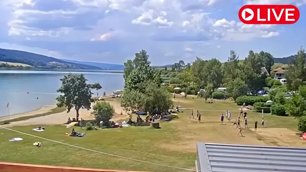 Les Grangettes, Lac Saint-Point Live Cam