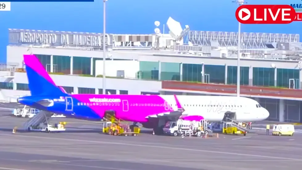 Madeira Island Airport Spotting Live Cam