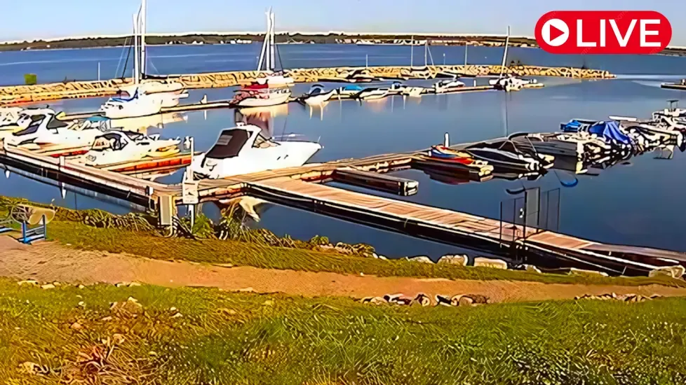 Madison Barracks Marina Live Cam