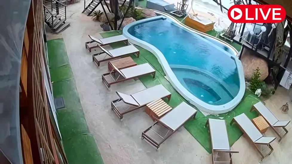 Malika Beach Club Live, Bangrak Live Cam