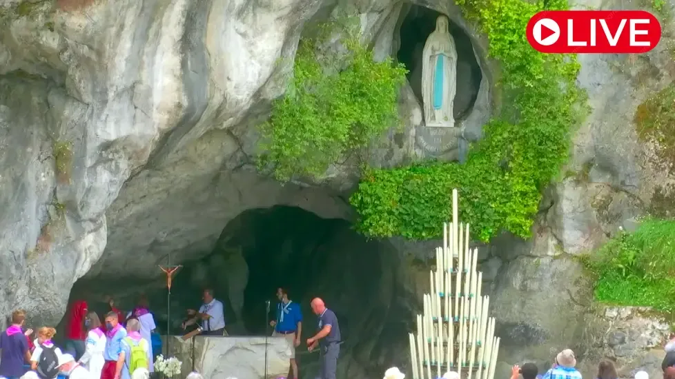 Notre-Dame de Lourdes Live Cam