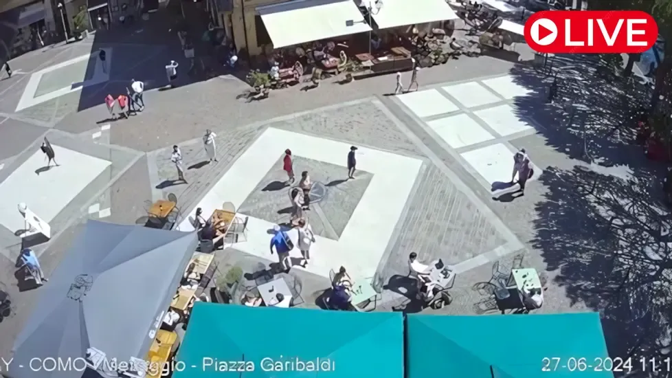 Piazza Garibaldi Square, Menaggio Live Cam