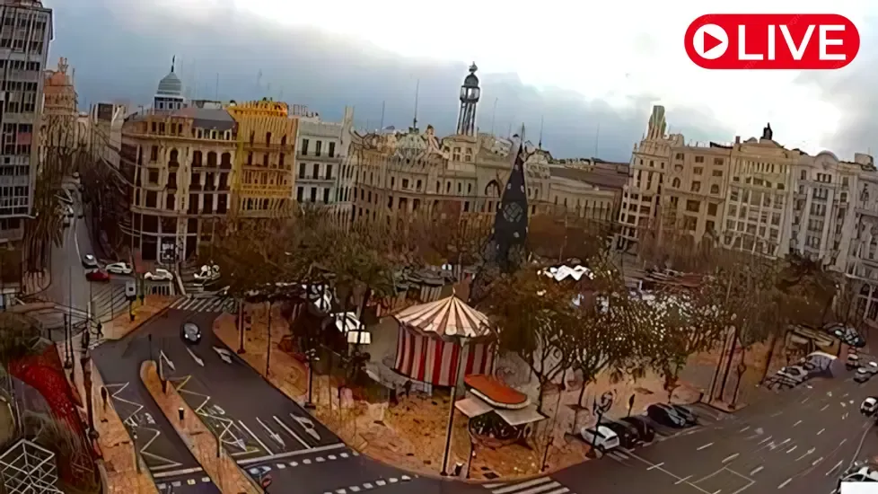 Plaza del Ayuntamiento Live Cam