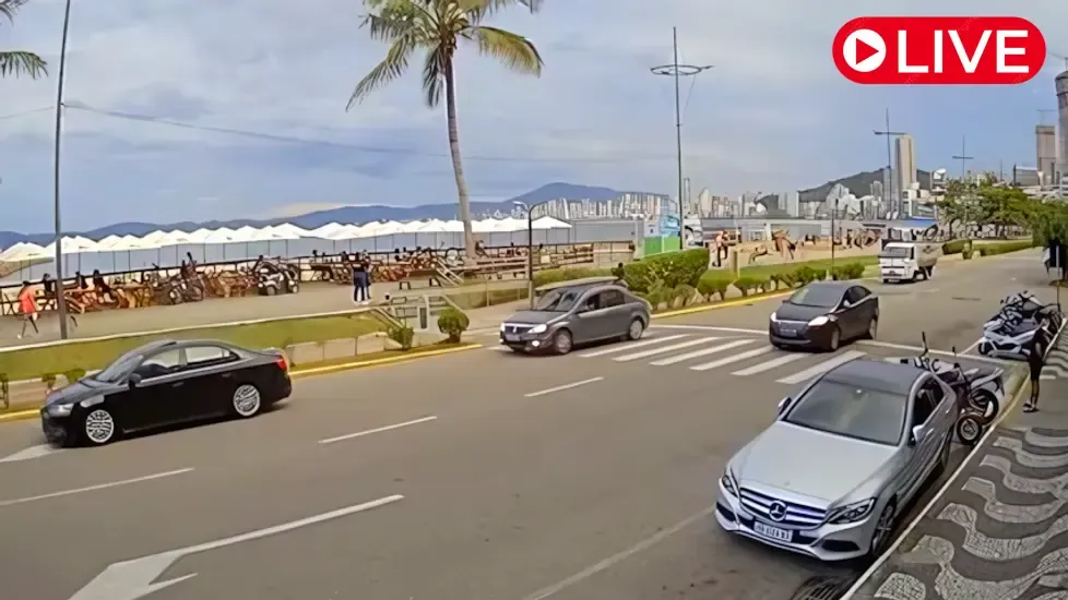 R. Orla do Centro, Itapema Live Cam