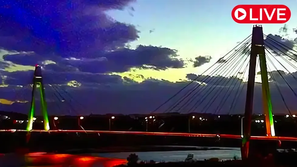 Tokachichuoo Bridge Live Cam