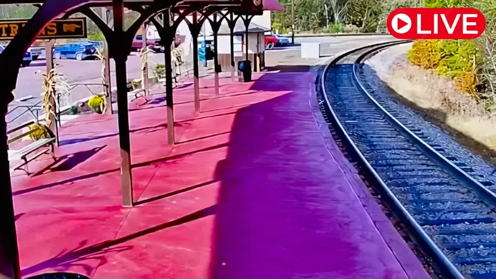 WB/S Regional Rail Station, PA Live Cam